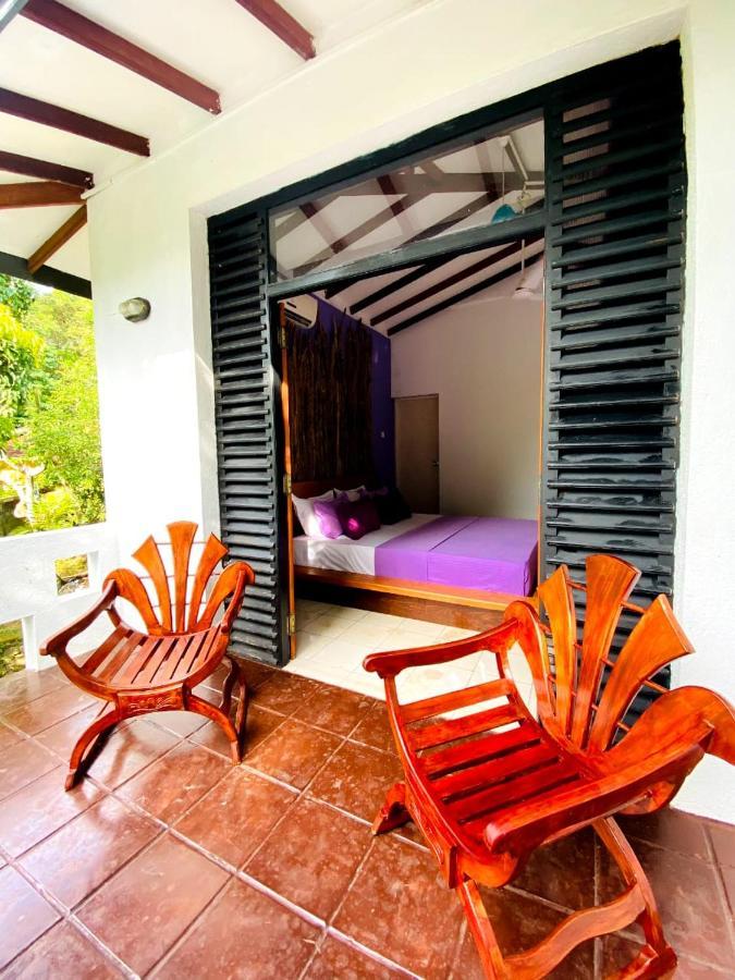 Hotel Surf N Spice - Hiriketiya Dikwella Exteriér fotografie